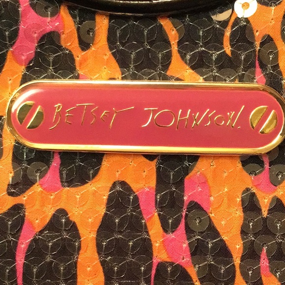 NWOT❣️Betsey Johnson🐯💝🧡Sequins X-body Pink & Orange Heart Cheetah Print Purse - Picture 9 of 13